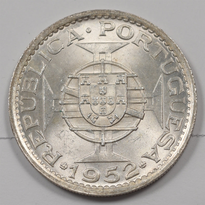 Macau 1952 Overseas Provience 5 Patacas Silver P191433 BU0