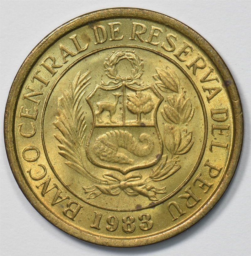 Peru 1983-LM 5 Soles Vicuna, Shield P903517 combine shipping0
