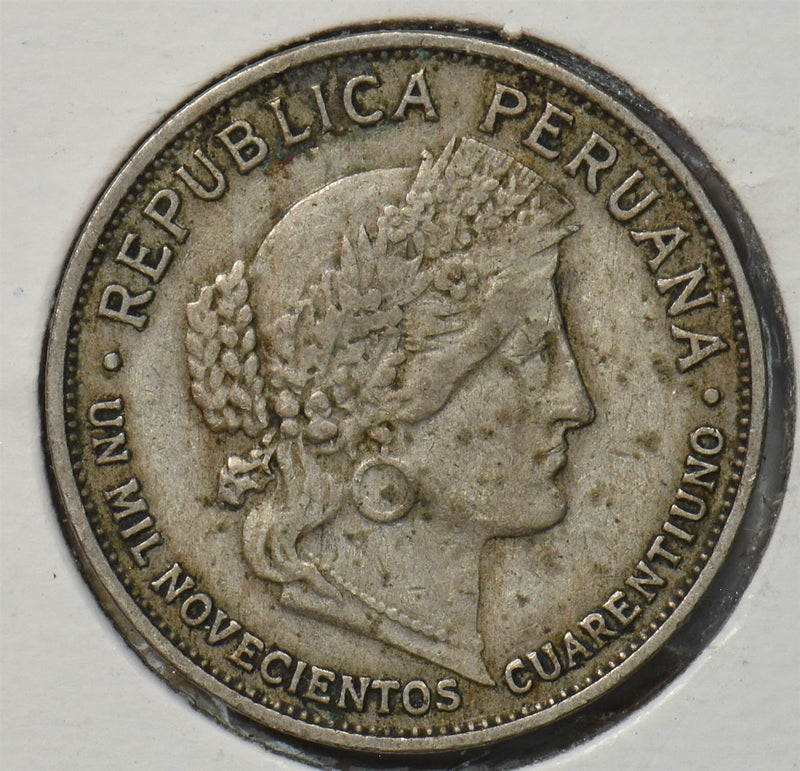 Peru 1941 10 Centavos Head of Ceres P903541 combine shipping0