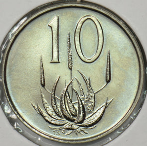 South Africa 1966 10 Cents P900329 combine shipping1