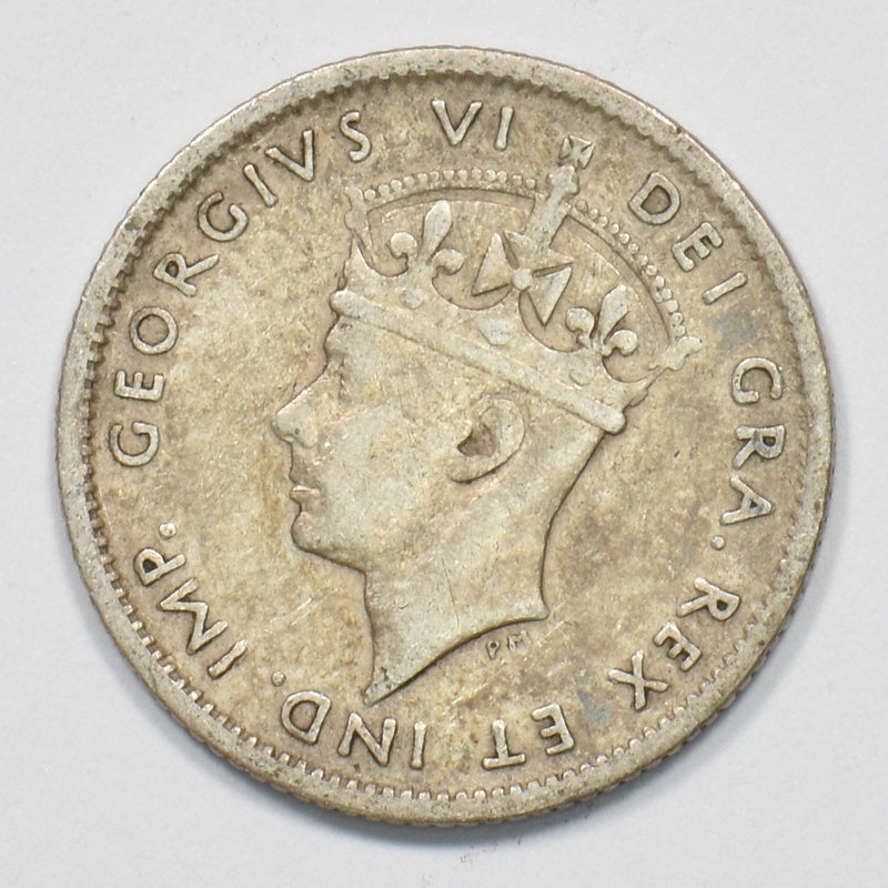Newfoundland 1942-C George VI 10 Cents Silver P1510880