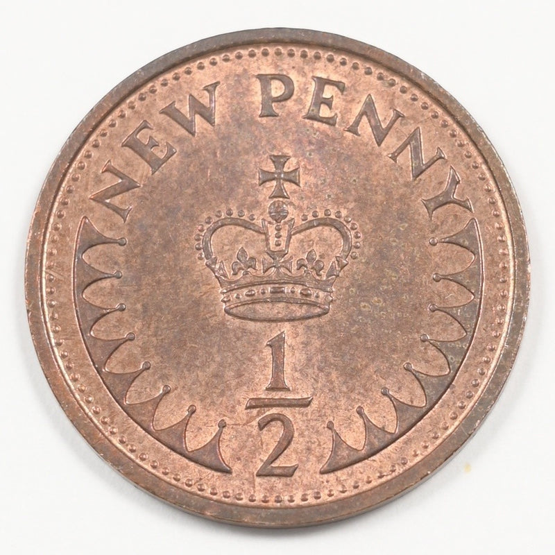 United Kingdom 1971 Elizabeth II ½ New Penny P9041830