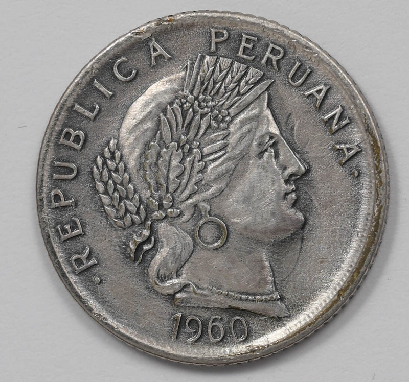 Peru 1960 10 Centavos hand carved Bust of Ceres P490536 combine shipping0