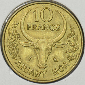 Madagascar 1970 10 Francs Ox animal P900491 combine shipping0