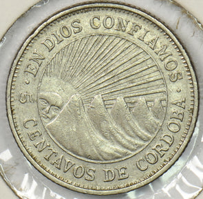 Nicaragua 1972 5 Centavos P190406 combine shipping1